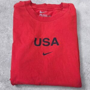 Nike Men's Red T-shirt